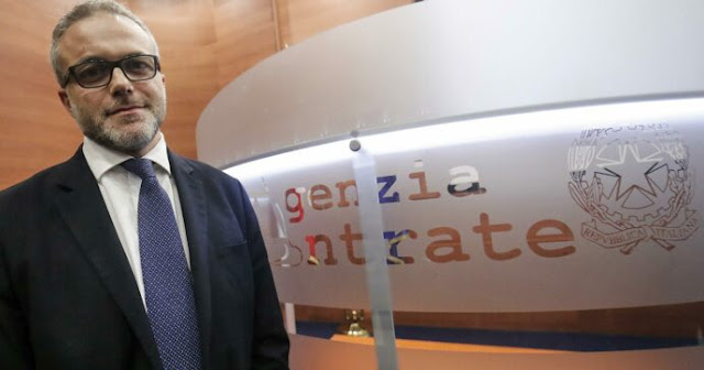 viaggrego's tweet photo. Si #dimette (#finalmente) da #Direttore dell' #AgenziadelleEntrate Ernesto #Ruffini, una sorta di #Sceriffo del #Fisco, colui che ha #mandato le #Pec #Intimidatorie con #Minacce ai #Contribuenti. #Non lo #Rimpiangeremo! Leggi Qui: https://t.co/n2FzaEk6GY https://t.co/YOtZZFd9HP