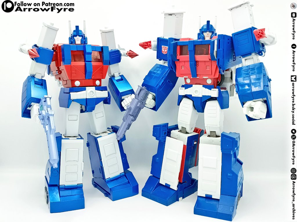 ArrowFyre's tweet image. Modus Oper-magnii 
Fantastic Model FM-02 &amp;amp; TakaraTomy MP22 Ultra Magnus 📷

#TRANSFORMERS #UltraMagnus #FantasticModel #Fanstoys #robotparadise #FM02 #TakaraTomy #Margh #Autobot #CityCommander #transformersthemovie #Masterpiece #3rdpartytransformers #toyphotography