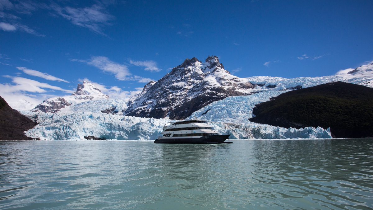 marpatag's tweet photo. ¡Navidad y Año Nuevo con una vista única! ️
Escápate de la rutina y celebra estas fiestas rodeado de la belleza de los glaciares. ❄️
Te invitamos a vivir una experiencia inolvidable UNA NOCHE EN EL
PARQUE NACIONAL…

Salimos todos los días! https://t.co/p4c7zg0EHn