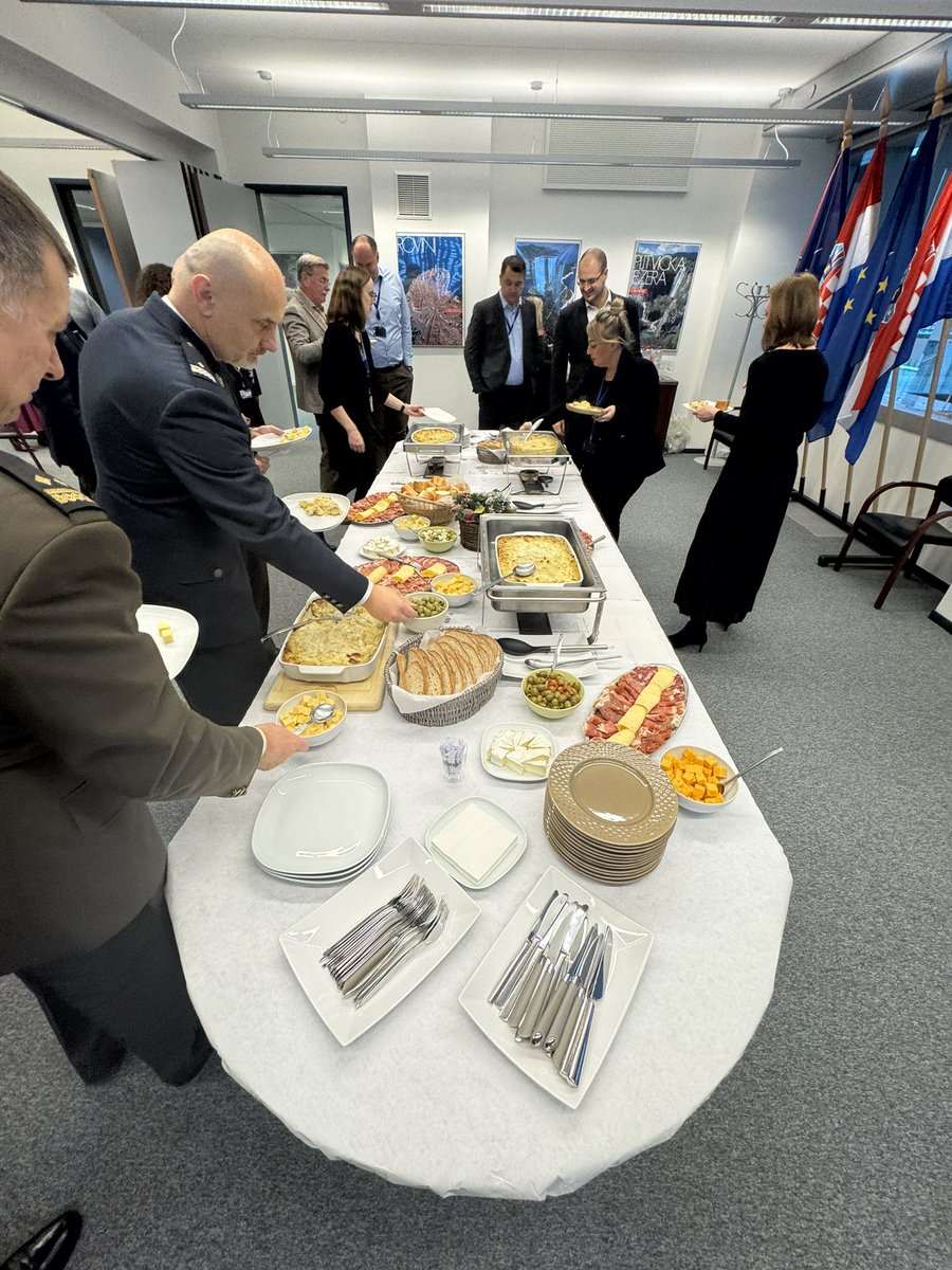 Today we hosted a small holiday get-together for our staff, eating the traditional Christmas🎄codfish #bakalar made by our very own Ambassador Nobilo! 

We’re very ready for holidays, but still a few days to go 💪 — wishing all <a href="/NATO/">NATO</a> delegations good luck for the last stretch!