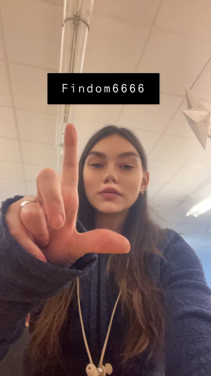 Findom6666's tweet photo. Ich will dich #knechten
Und #brechen
Sei mein #sklavenschwein
Brich dir wegen mir ein Bein https://t.co/LICRwdXYaQ