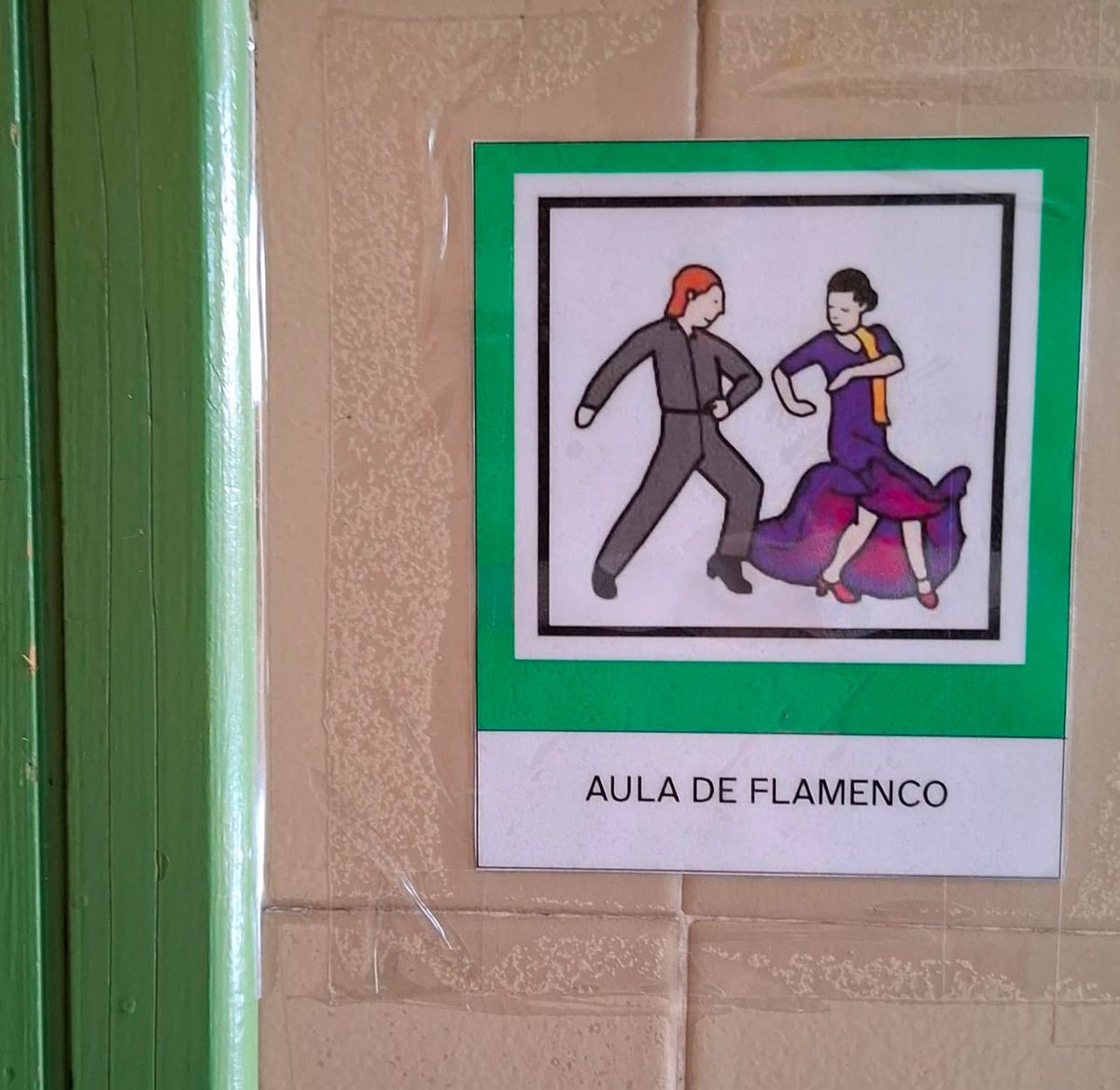 extremusdanza's tweet photo. 💃¡¡¡Orgullosas de que en el cole Fernando de los Ríos de Burjassot haya un aula de flamenco!!!  Es el Primer colegio de la CV.  Seguimos trabajando con el apoyo del magnifico equipo directivo, profes y monitoras del centro #flamenco #inclusioneducativa #ceipfernandodelosrios https://t.co/r0tbNWw4Z9