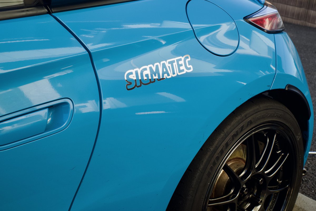 blgg_016's tweet image. ステッカーを貼ると、1秒🤔
#SIGMATEC