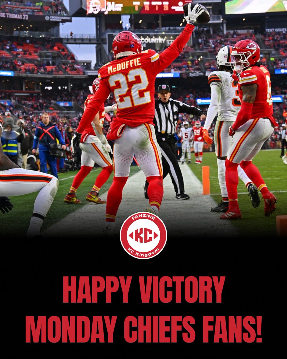 KCKingdom__'s tweet photo. Happy Victory Monday, #ChiefsKingdom 👏 https://t.co/3Jk4bQSqy2