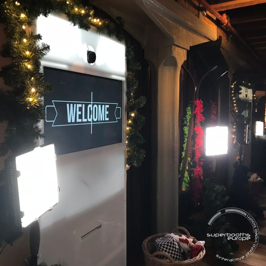SuperBEuro's tweet photo. Light up your holiday events with our sleek GIF Booth!🎄✨ A guest favorite &amp; sponsor's dream—capture festive magic with fun GIFs, take-home prints, &amp; custom branding.📸🎁

👉 https://t.co/QWw1f0EiT9
📧 Hello@superboothseurope.com

#superbooth #superboothseurope #corporateevent https://t.co/FINNxwzO5U