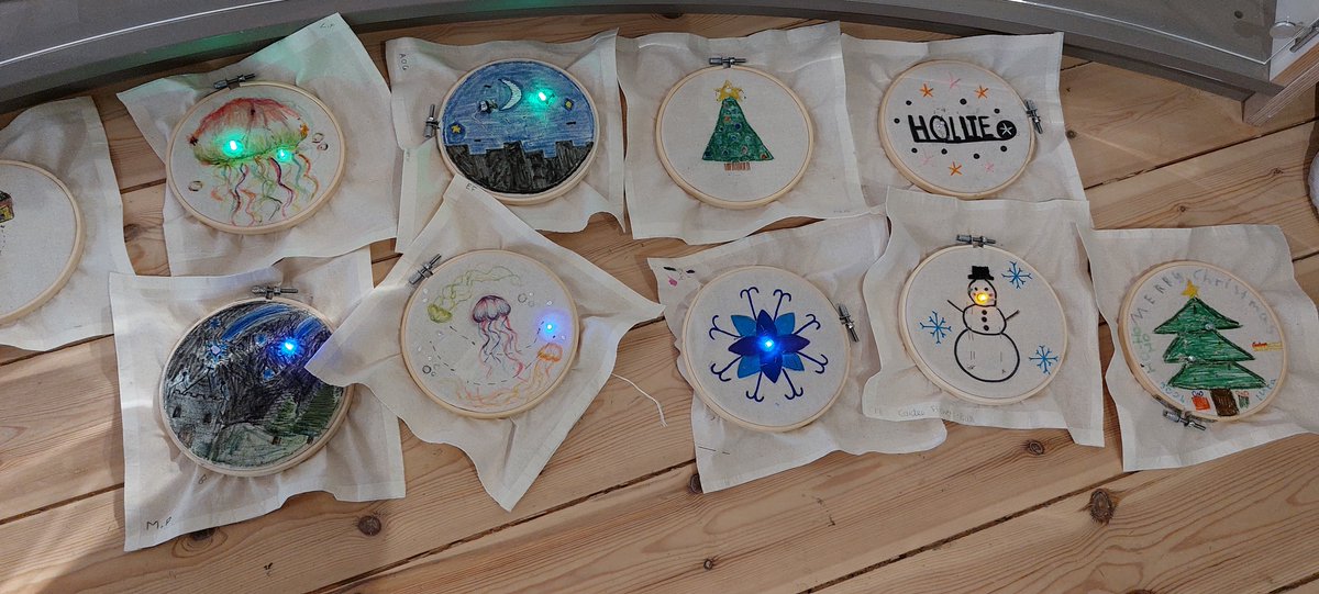 👋 Meet our Learning facilitators! Recently Y8's attended our design focussed ‘Make It Sustainable’ session &amp; e-textiles in ‘Electro Embroidery Lab’ to help with their option choices next year. We enjoyed guiding the students to follow a creative path.

👉 derbymuseums.org/learn/