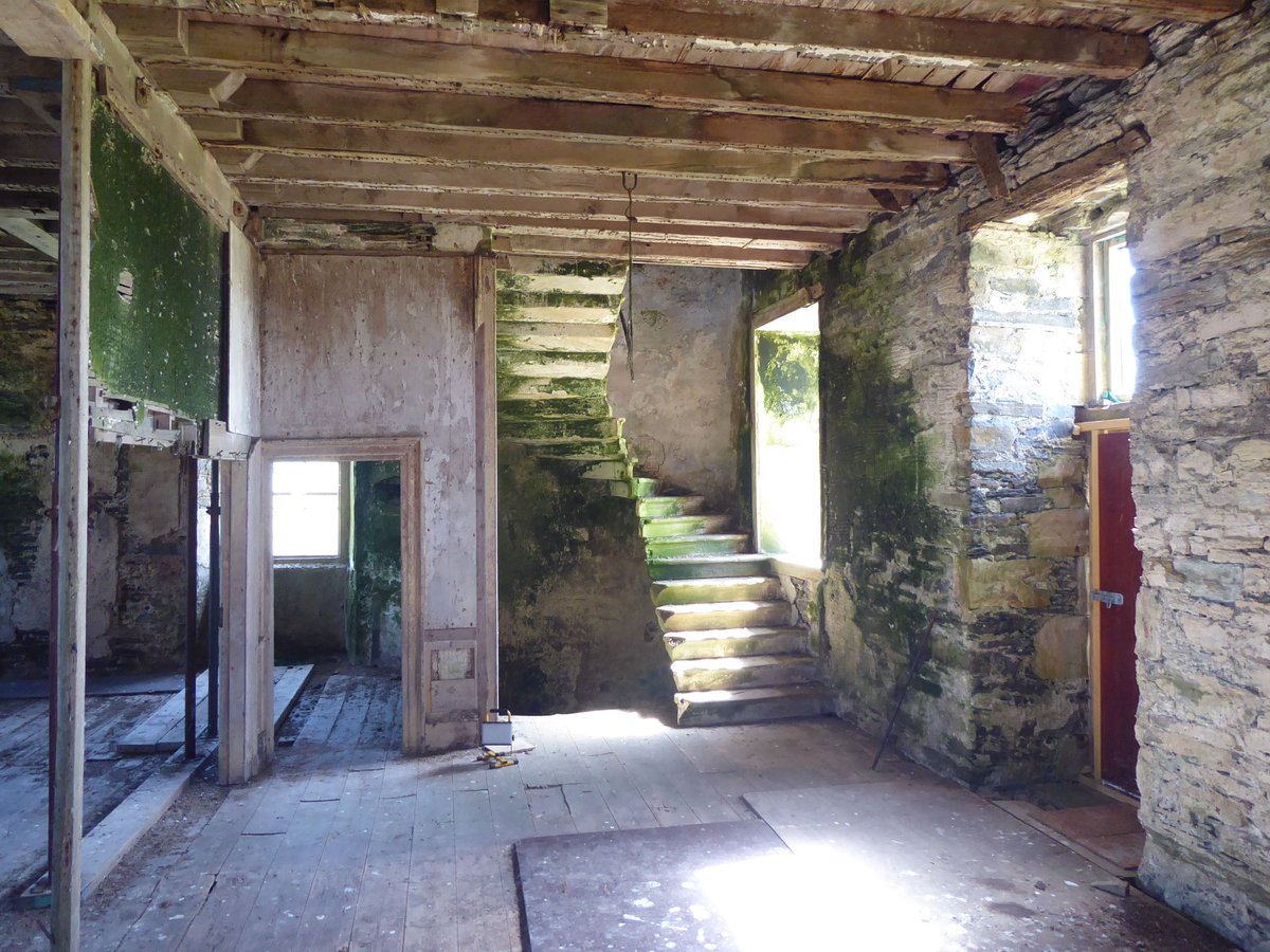 AddymanArch's tweet image. Join us tonight at 6.45pm at the Old Library in #Kirkwall for an evening to Save the Hall of Clestrain! Archaeology with Tom Addyman, fundraising auction led by local legend John Copland, music, scran and a few drams thanks to Highland Park and @Orkneybrewery.
Everybody welcome!