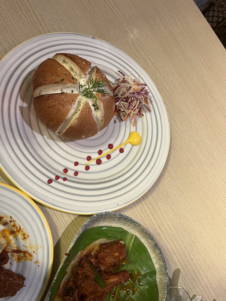 ankitcode99's tweet image. Ended weekend while exploring newly opened Boho Sarjapur cuisine.
#pub #SoftwareEngineer #Bangalore #clubbing #boho