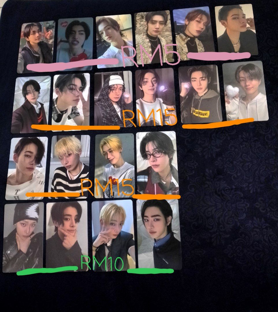 mintychocsun's tweet photo. (WTS 🇲🇾)
ENHYPEN TXT BULK

Price as stated in pic

-Each order got 1 or 2 official pc
-PRICE EXCLUDE LOCAL POSTAGE ONLY
-ON HAND

DM @mintychocsun for more info

#pasarENHYPEN #pasarENHYPENmy https://t.co/y9QQBByAwN