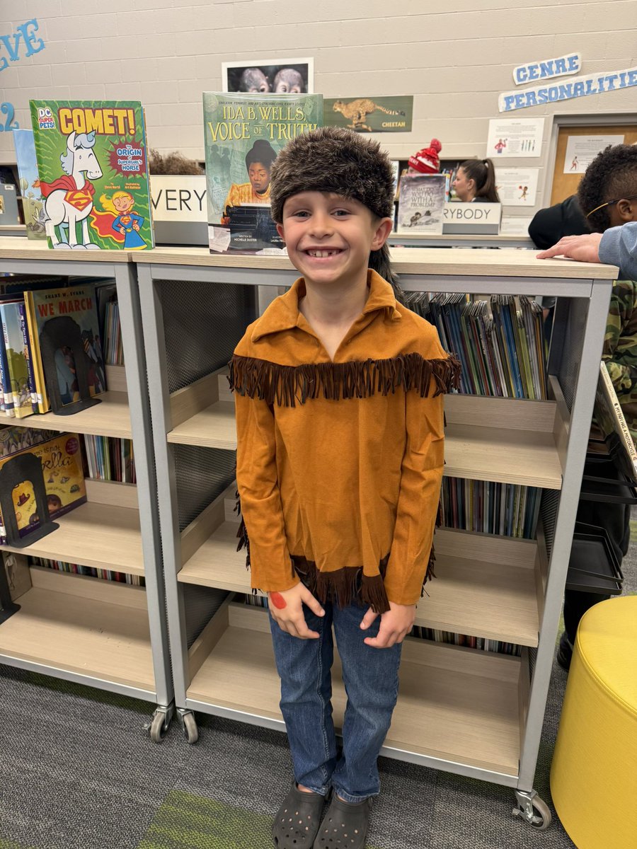missabdu_'s tweet photo. One of my absolute favorite projects is our Texas Live Museum. Students choose and research impactful Texans, then present their findings by dressing up as their Texan and showcasing their learning to other students, staff, and family members! 🤩

@DmeElemRisd https://t.co/liosCSxX5S