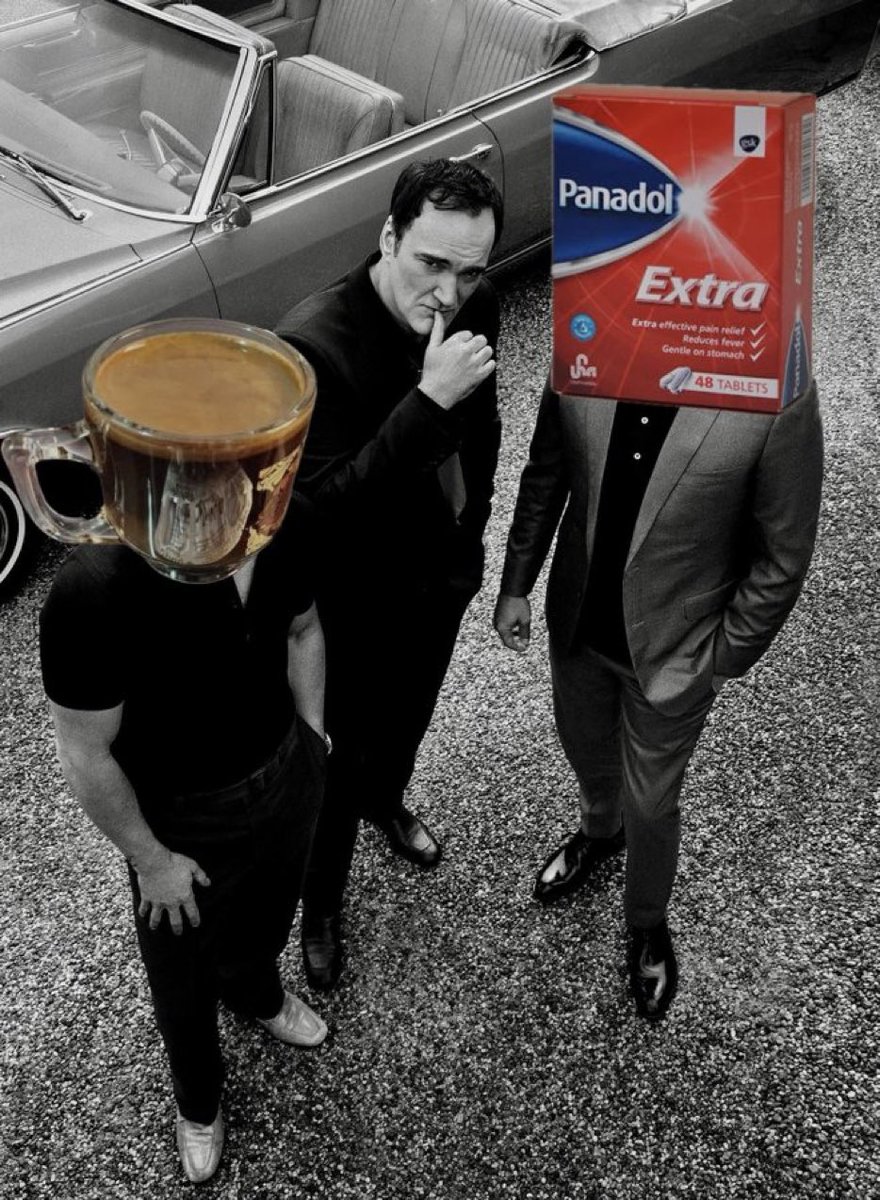 Egyptianmemees's tweet photo. أنا وأغلى اتنين في حياتي https://t.co/UuBrSFjcwa