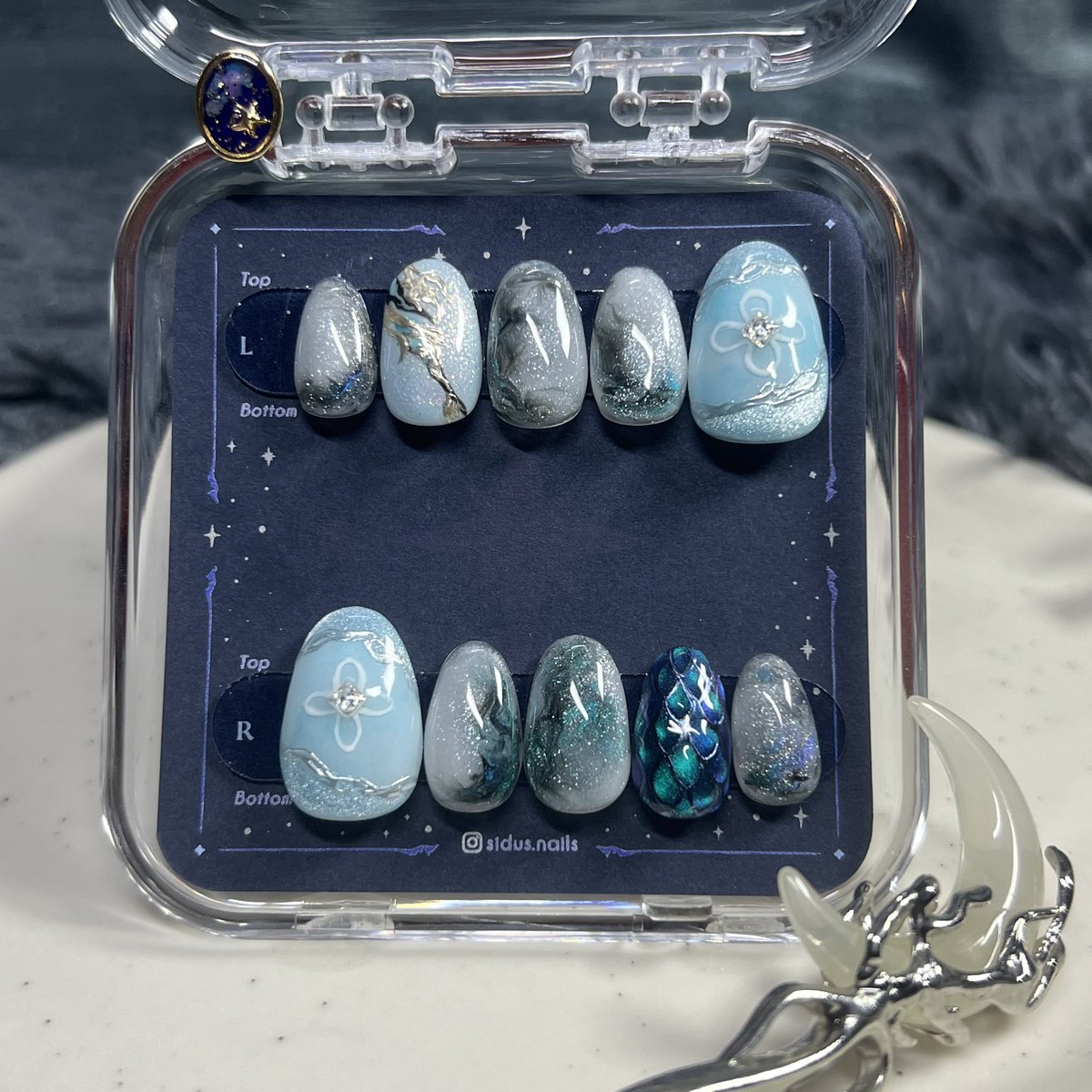 SidusNails's tweet photo. Nail Set commission themed after Jinhsi from Wuthering waves! 

It’s was such a fun set to do! What other characters would be interesting to do? XD
.
.
.
#nailart #pressonnails https://t.co/iN3dhZ1tts