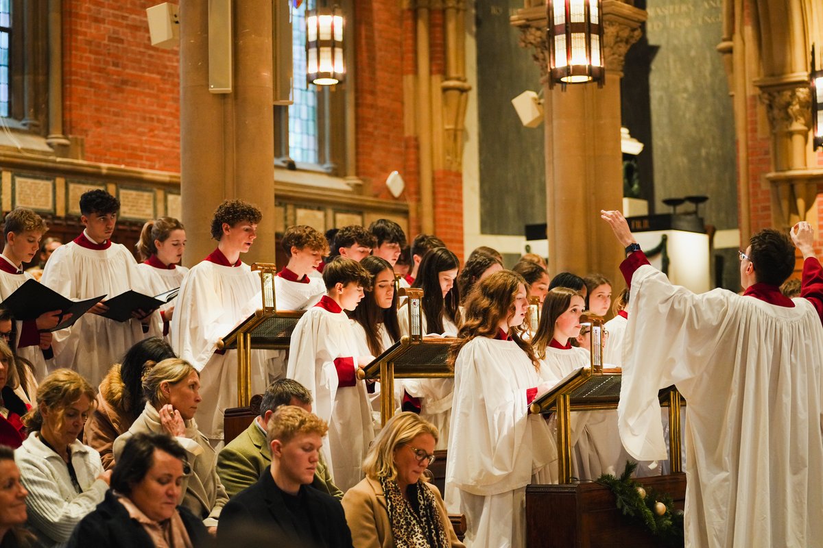 Wellington College tweet media