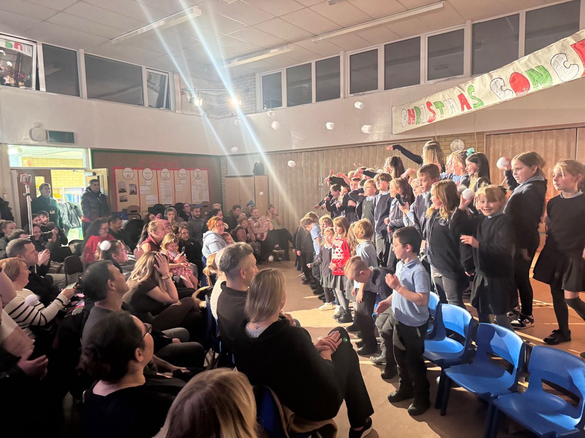 What a very special day of Christmas concerts.
The pupils and staff have worked hard over the last few weeks and it came together beautifully today.
Thank you everyone for coming.