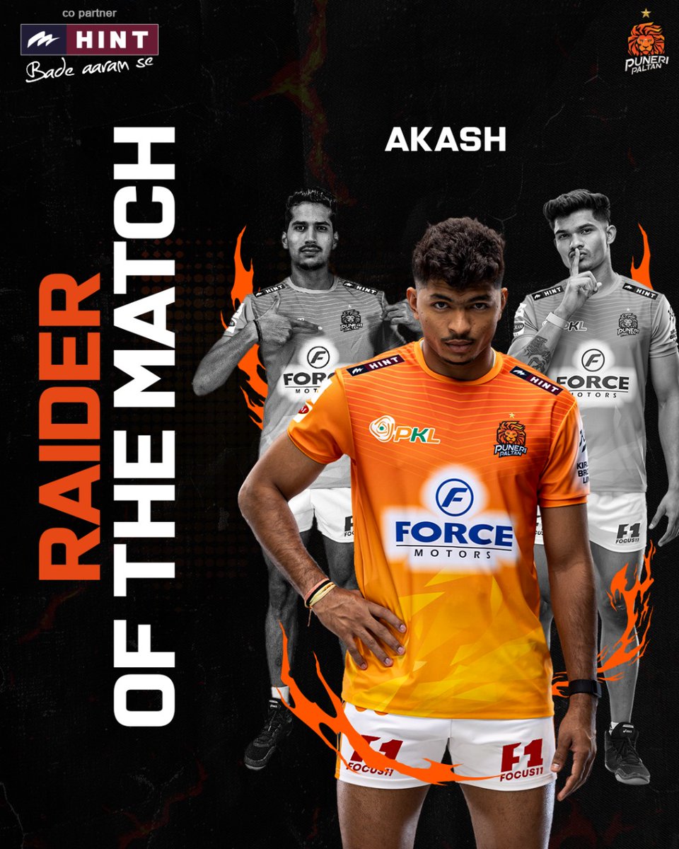 PuneriPaltan's tweet photo. The scoreboard may not be in our favor,
but Akash's raiding brilliance lit up the mat tonight
#Hint_World
#Match20 | #PTNvsPUN | #PuneriPaltan | #PaltangiriContinues | #पुन्हाहोऊदेPaltangiri | #PKL11 | #ProKabaddi https://t.co/X0XdtnhnlQ