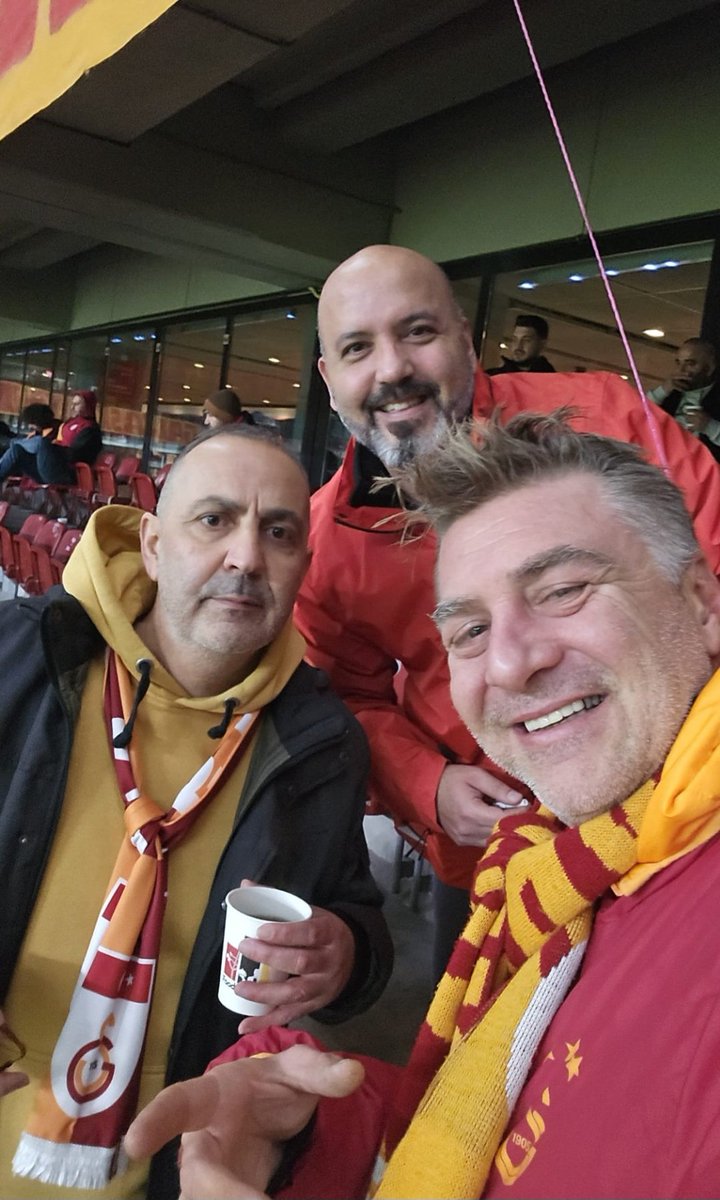 #BugünGünlerdenGalatasaray