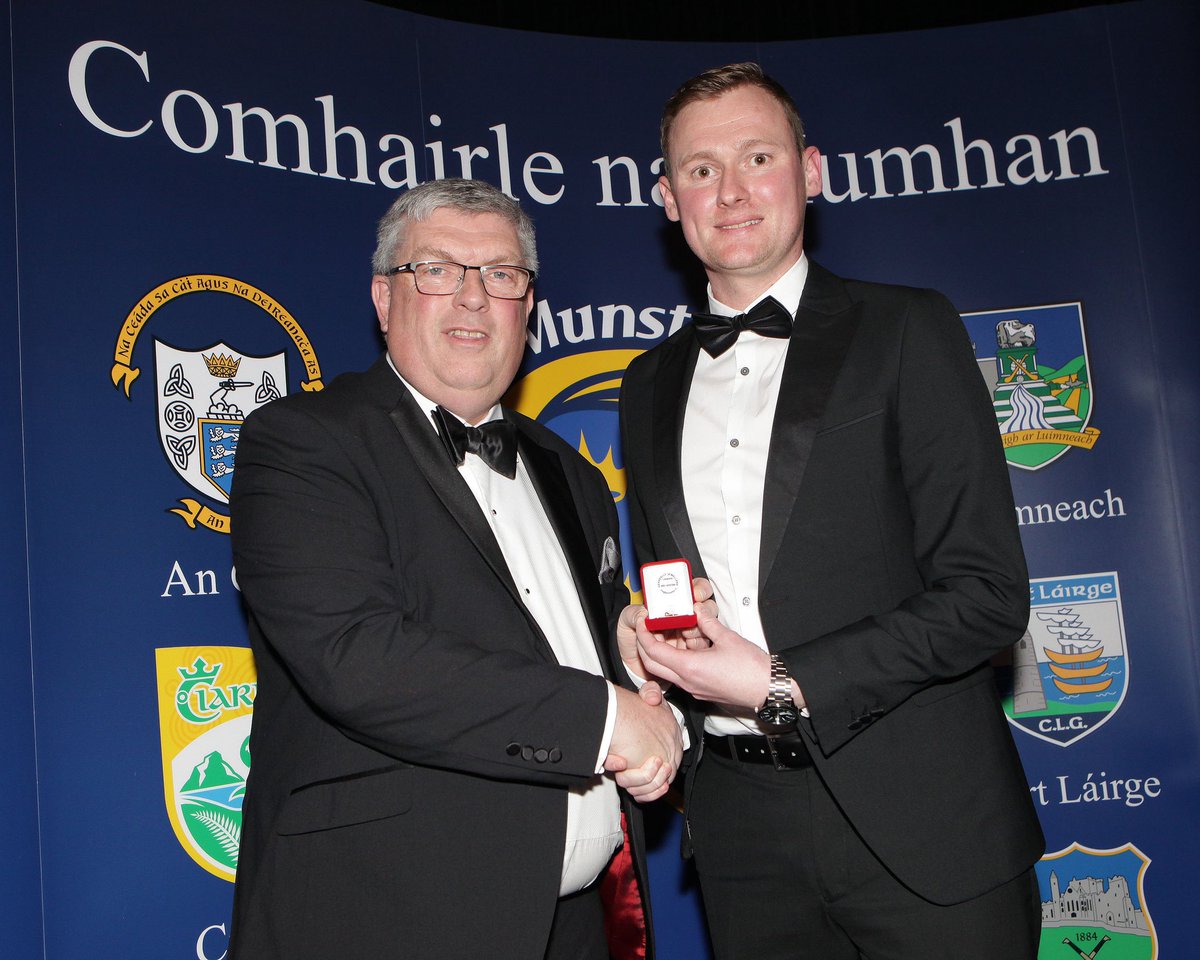GaaClare's tweet photo. A great night at the 2024  @MunsterGAA Awards Night in @FotaIsland Cork on Saturday where Brian Lohan and Anthony Daly were honoured with Manager of the Year and Hall of Fame Awards.  Congratulations too to Niall Malone of @CLGEireOgInis and Niall Quinn of @MiltownGAA who  officiated Munster Finals in the 2024 season. Well done to all recipients on the night on their well deserved recognition.