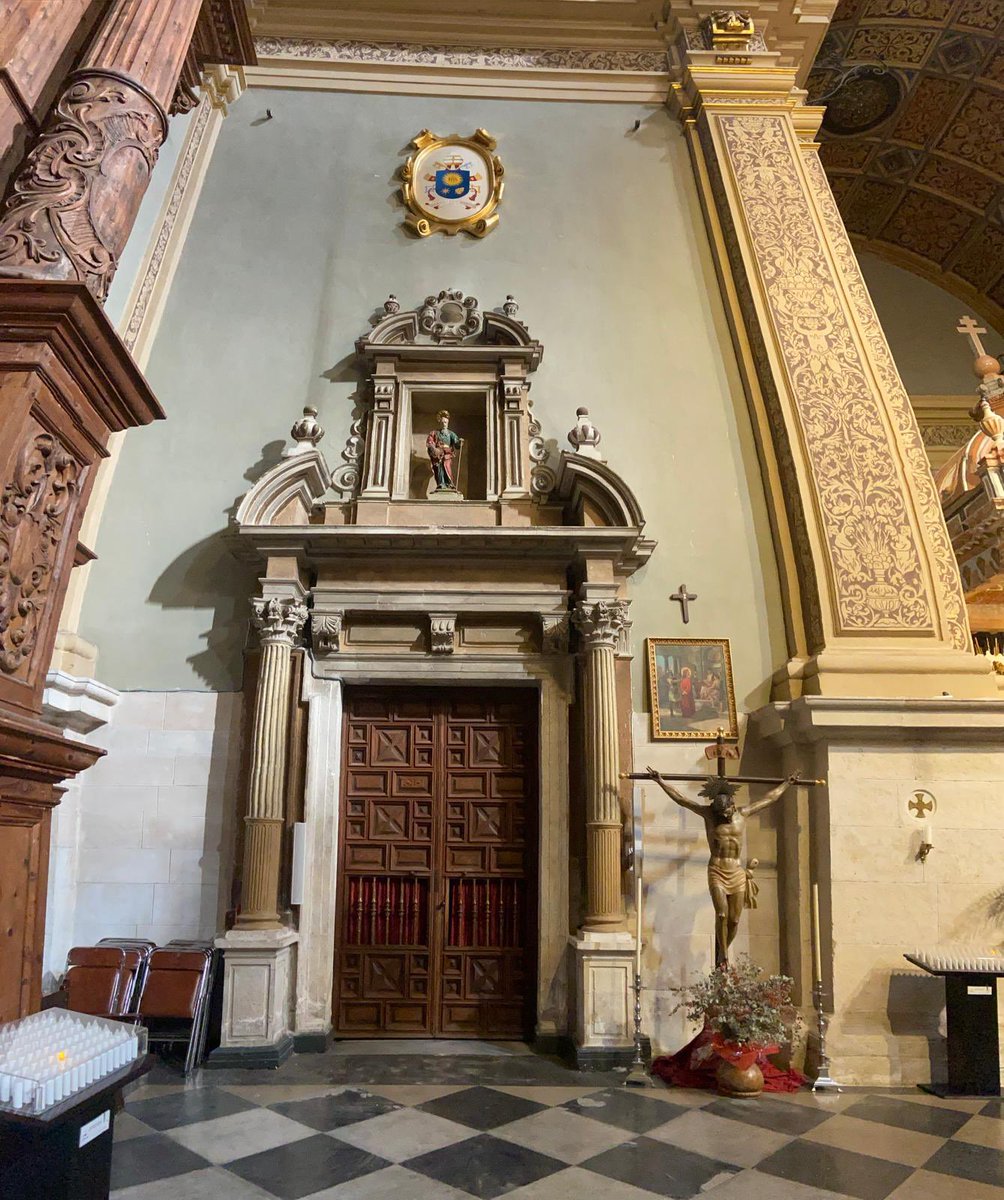 MartinezHorche's tweet photo. Cartelas para la Basílica de Liria en Valencia https://t.co/2xPWEkSMQm