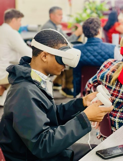 UofSC_CTE's tweet image. On 12/10, CTE assisted with a presentation given by Dr. Deborah Hazzard on using VR to foster empathy in students. The event was part of the Leadership Columbia program at Heyward Career and Technology Center. Feedback was overwhelmingly positive! #USCCTE #virtualenvironmentsCOP