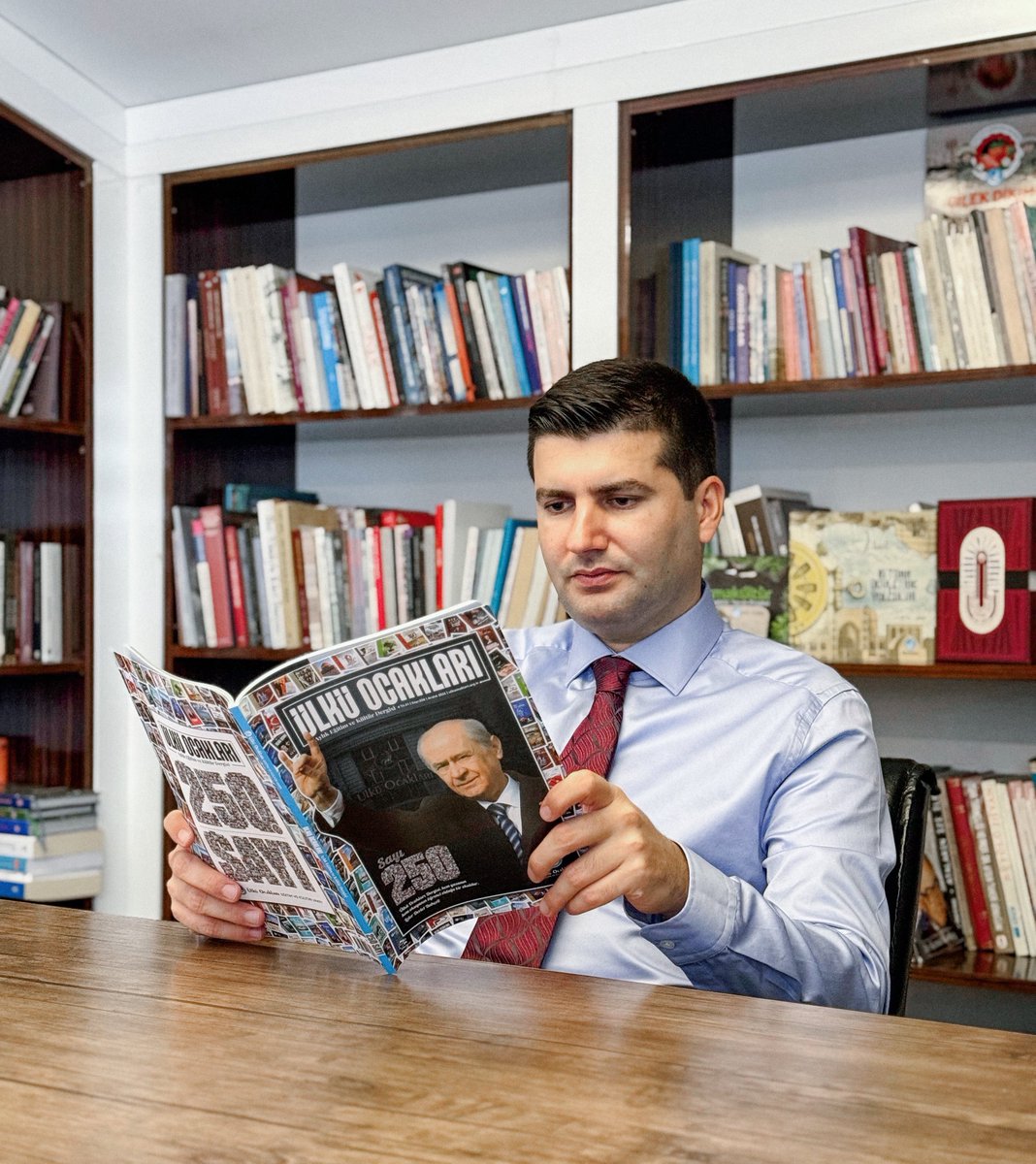 ayyildirim1's tweet photo. Ülkü Ocakları Dergisi’nin 250. özel sayısı değerli okuyucularımız için özenle hazırlandı.
Zengin içeriğiyle fikir dünyamıza katkı sunan dergimizi tüm il ve ilçe ocaklarımızdan temin edebilirsiniz.

Türklük gurur ve şuuruyla, İslam ahlak ve faziletiyle nice 250. sayılara…🇹🇷 https://t.co/zOjSmjgrZd