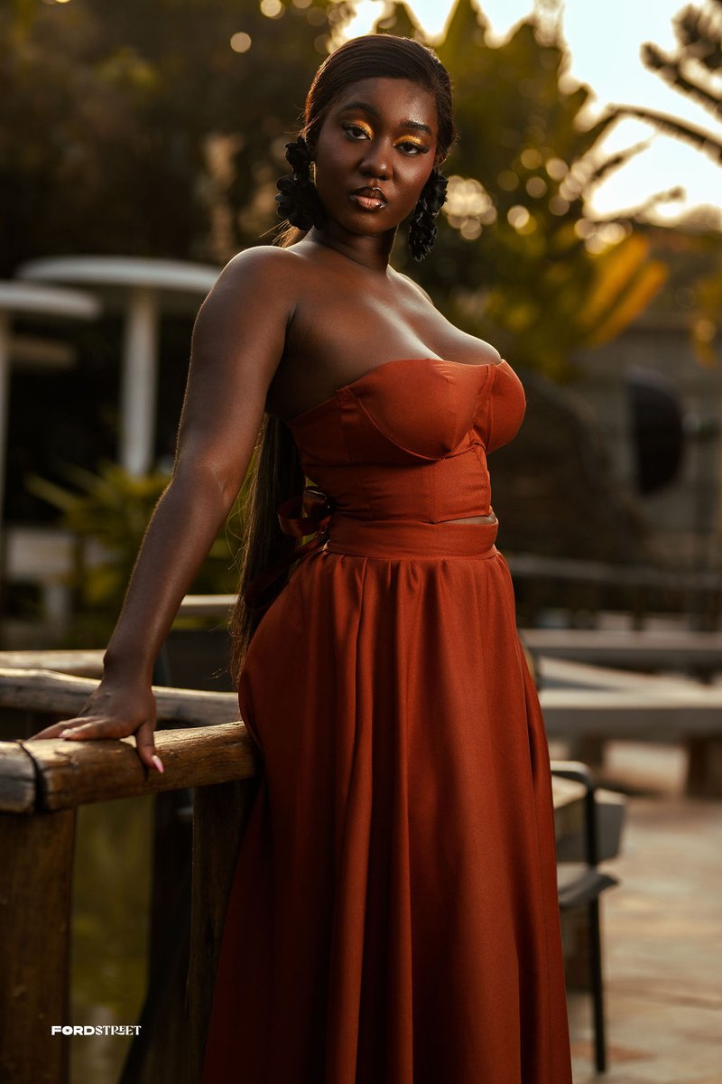 Fordstreets's tweet photo. Shoot done for Elovela
Model: Kimberly Awuah 
Clothing brand: Elovela 
Make-up artist: @oh_beauty_artistry

Photography 📸 - @Fordstreets
Videography 📽️ - @Fordstreets https://t.co/DjHUdsEblq