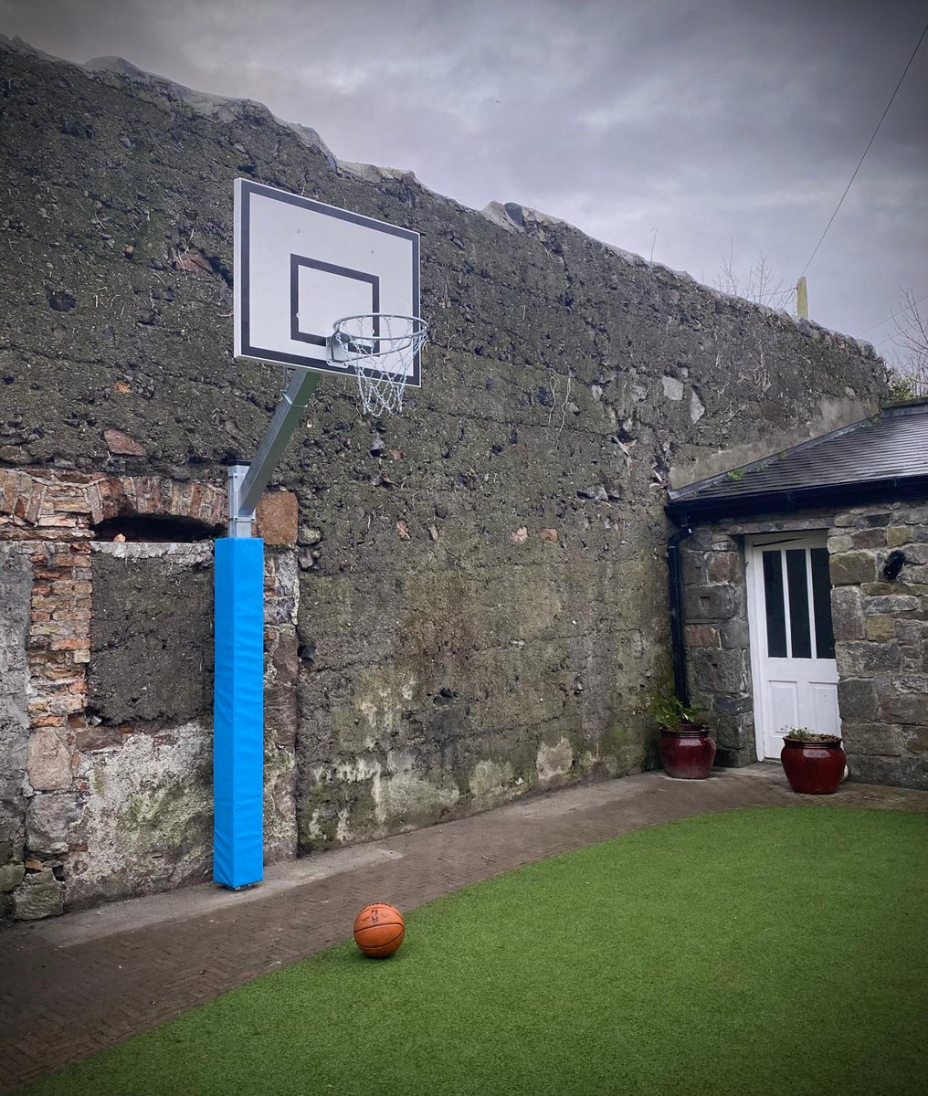 This time in Galway🏀🏀🏀 Another in ground Basketball unit installed for Christmas 🎄 🎄 🎄 
Still struggling with Christmas Idea? Last few days to avail our special offer for in ground units!!!
Visit shop.omwsupplies.ie for full range basketball equipment 🏀🏀🏀
#bballirl