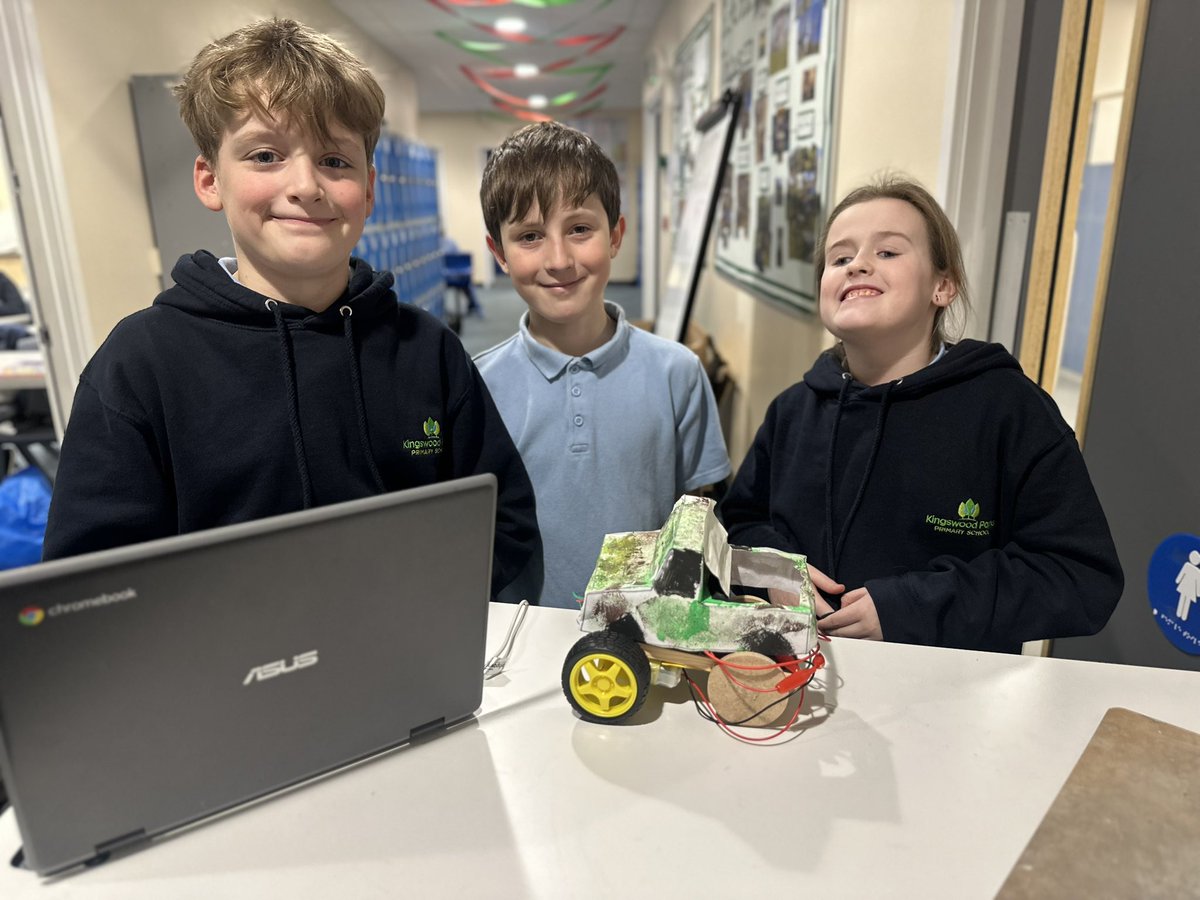 Miss Ritchie tweet media