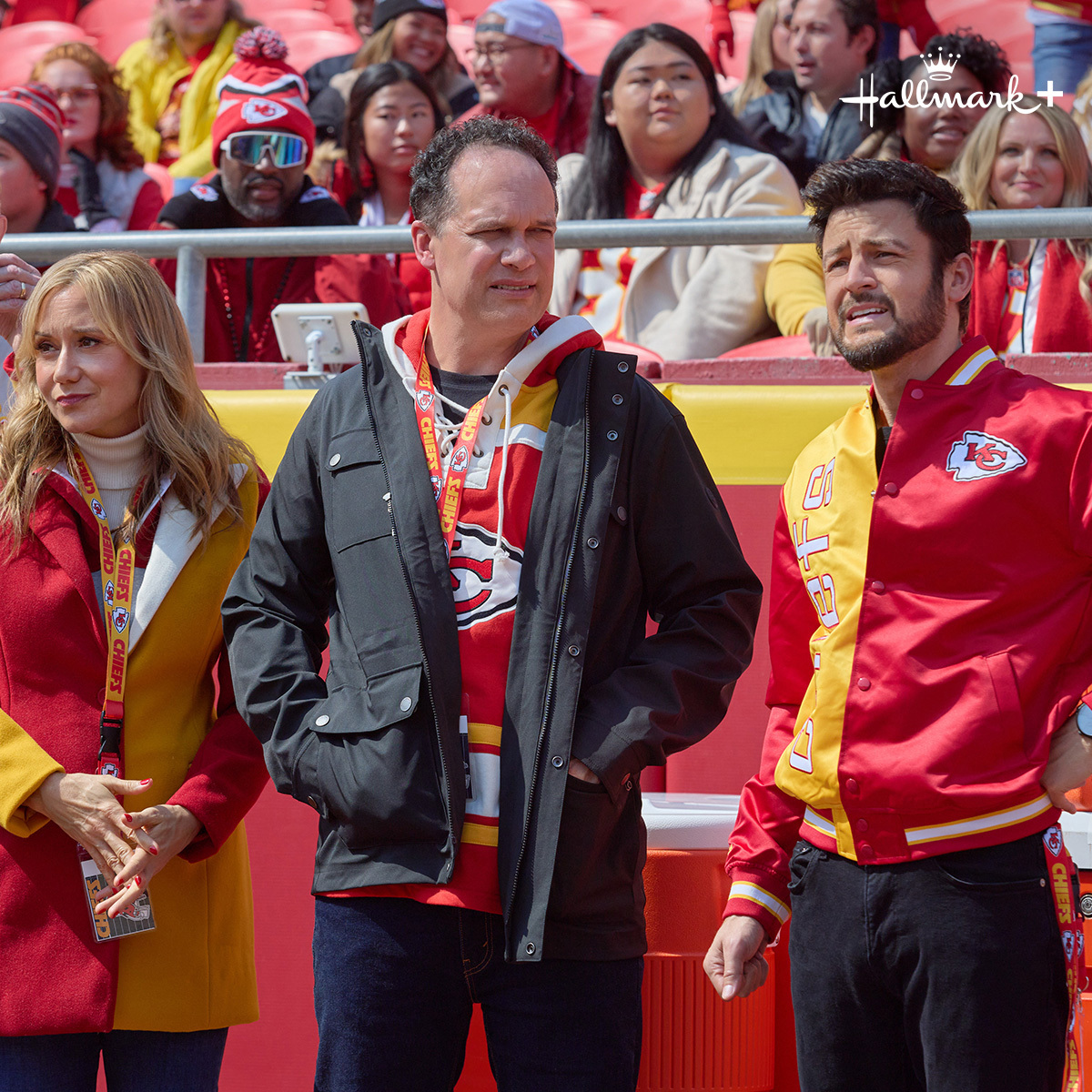 Can a community of fans come together to create the biggest win of the season? ❤️🎄

Don't miss the extended cut of "Holiday Touchdown: A Chiefs Love Story" streaming exclusively on #HallmarkPlus!