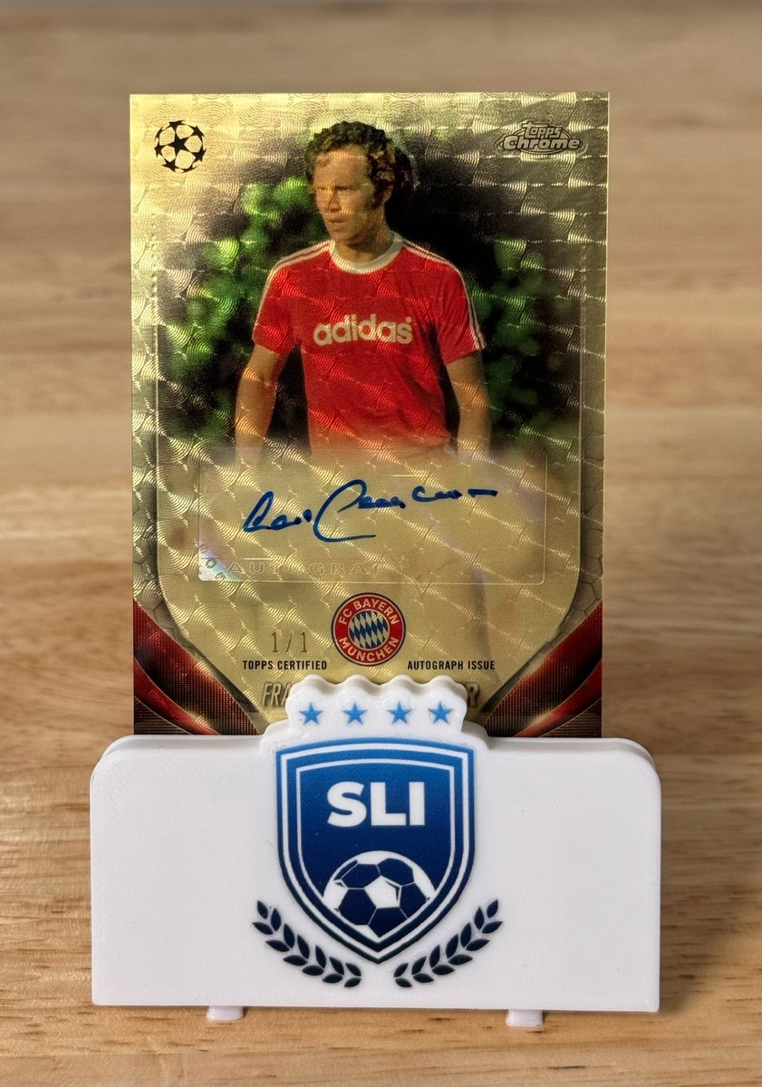 <a href="/JacobsCards/">Jacob 🫡</a> Biggest pull for me, the Vini 1/1 Inception. Biggest pull for someone else, probably the Beckenbauer 1/1 for <a href="/brkinglawcards/">Anthony Marrone</a>.