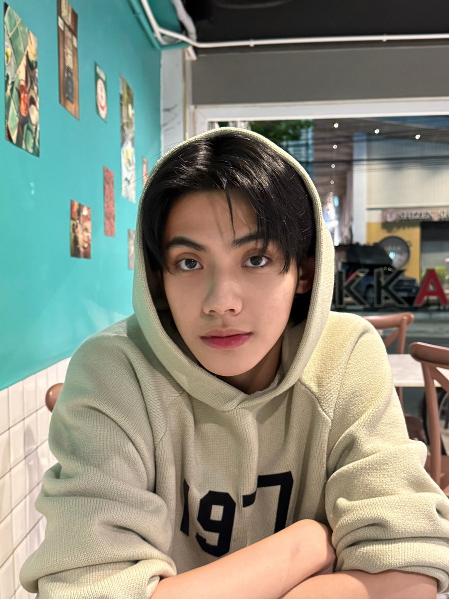 PEEMWASU tweet media