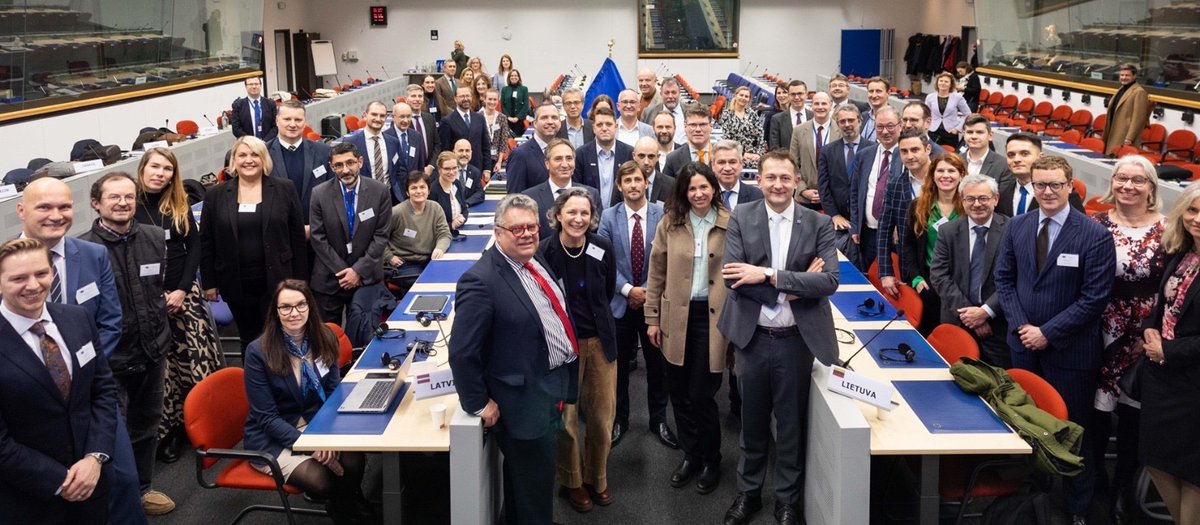 Christophe Hansen tweet media