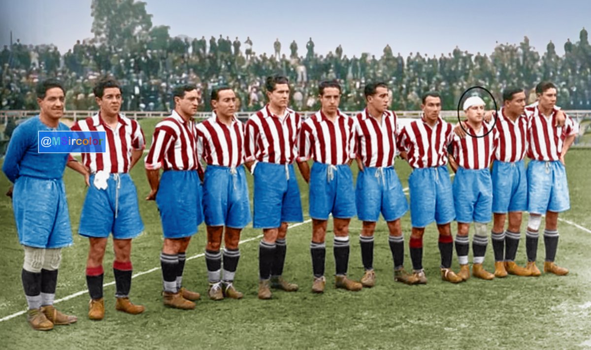 MSircolor's tweet photo. El delant. Juan Gómez #Lecube gallego nacido en #Ribadeo jugó en la #RSGTorrelavega, @RCCelta y en el @Atleti temp 28-30. Acabó siendo un agente secreto de la #AlemaniaNazi el #MI5 #Británico lo detuvo y se lo llevó a un campo de concentración. Han sacado un libro con su historia https://t.co/hUa63P43Yv