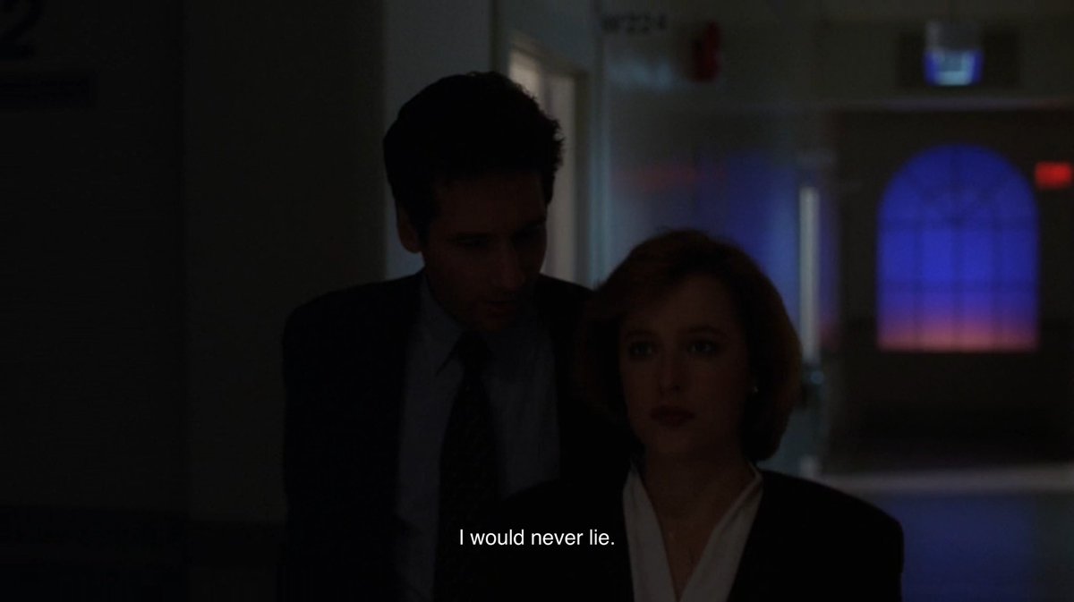 "Shadows"

The X Files (1x6)