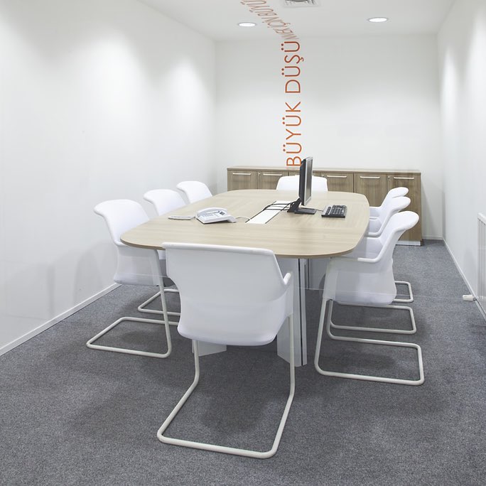 Redefining modern workspaces with the INGBank Project. Koleksiyon’s thoughtful design meets functionality to create a dynamic environment tailored for innovation and collaboration.

#Koleksiyon #INGBankProject #KoleksiyonDesign