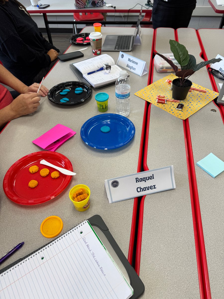 IrvineMathProj's tweet image. Los Nietos 5th grade teachers are learning to incorporate The Cookie Fiasco and Play-Doh to teach fractions! 🍪 It’s a fantastic resource for turning fraction concepts into a hands-on, story-driven experience. #MathPD #TeachingFractions #CookieFiasco