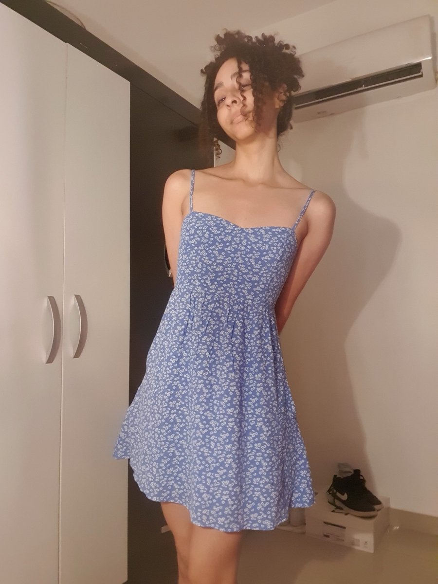 Senhorita Sieghart tweet media