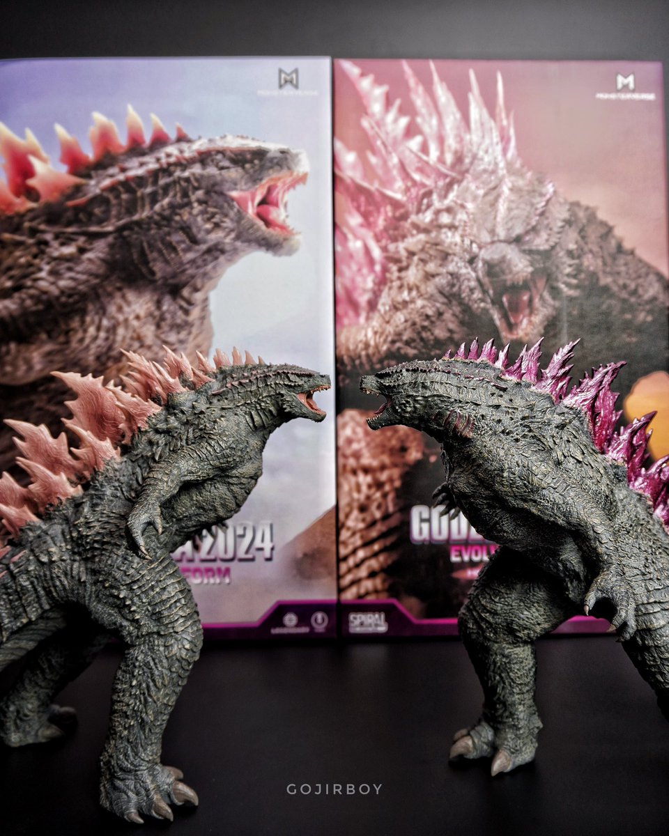 gojirboy's tweet photo. Spiral Studio - Hall of fame - Evolved Godzilla 2024 Standard and Heat Ray version

#godzilla 
#kaiju 
#toys 
#collection 
#gojirboy 
#哥斯拉
#ゴジラ 
#godzilla2014 
#monsterverse 
#godzillakingofmonster
#spiralstudio https://t.co/vGBhYNQY5a