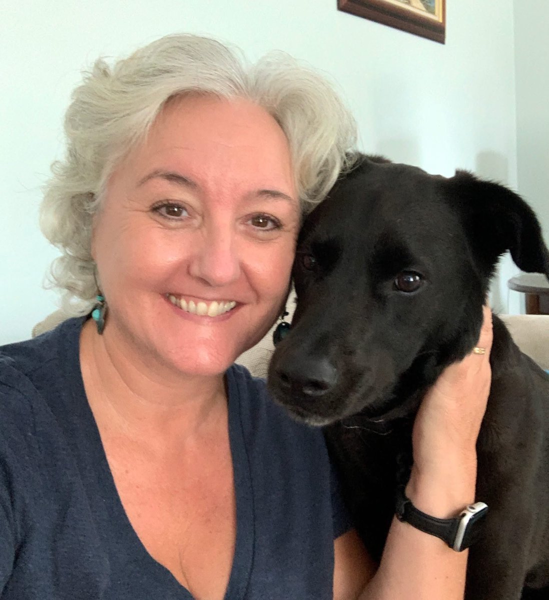 Please welcome award winning narrator, Pearl Hewitt, our newest private coach, to the Lone Star VO team!  

Pearl offers both 1 on 1 coaching (remote) and Audio Critiquing Services.  Learn more here!  lonestarvo.com/private-coachi…

#audiobooks #narration #narrator #audiobook