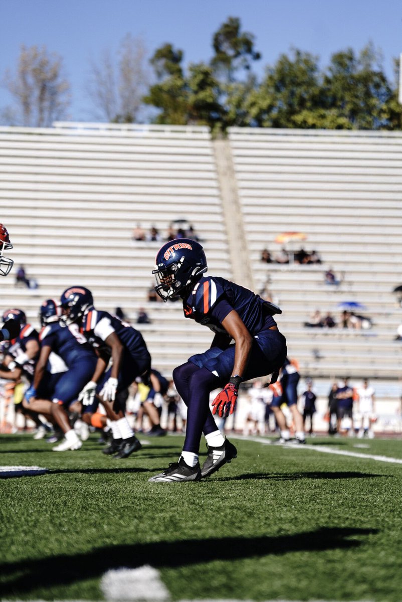 Jaylen Mooring (@jaylenmooring) on Twitter photo hudl.com/v/2QvNP2
6β2 DB 175
Man coverage corner
Great ball skills
Freshman year juco film
<a href="/CitrusFootball/">Citrus College Football</a> <a href="/KevinPuckettJr/">Kevin Puckett Jr</a> <a href="/Coach_Hayashi/">Brandon Hayashi π―π΅πͺπ¬</a> <a href="/ant_arguello/">AGA</a> <a href="/_groundzer0/">Ground Zero</a> hudl.com/v/2QvNP2
6β2 DB 175
Man coverage corner
Great ball skills
Freshman year juco film
<a href="/CitrusFootball/">Citrus College Football</a> <a href="/KevinPuckettJr/">Kevin Puckett Jr</a> <a href="/Coach_Hayashi/">Brandon Hayashi π―π΅πͺπ¬</a> <a href="/ant_arguello/">AGA</a> <a href="/_groundzer0/">Ground Zero</a>