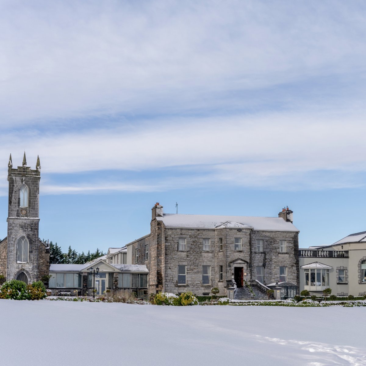 Winter magic at Glenlo Abbey.. Where timeless elegance meets a snowy wonderland. ❄️
