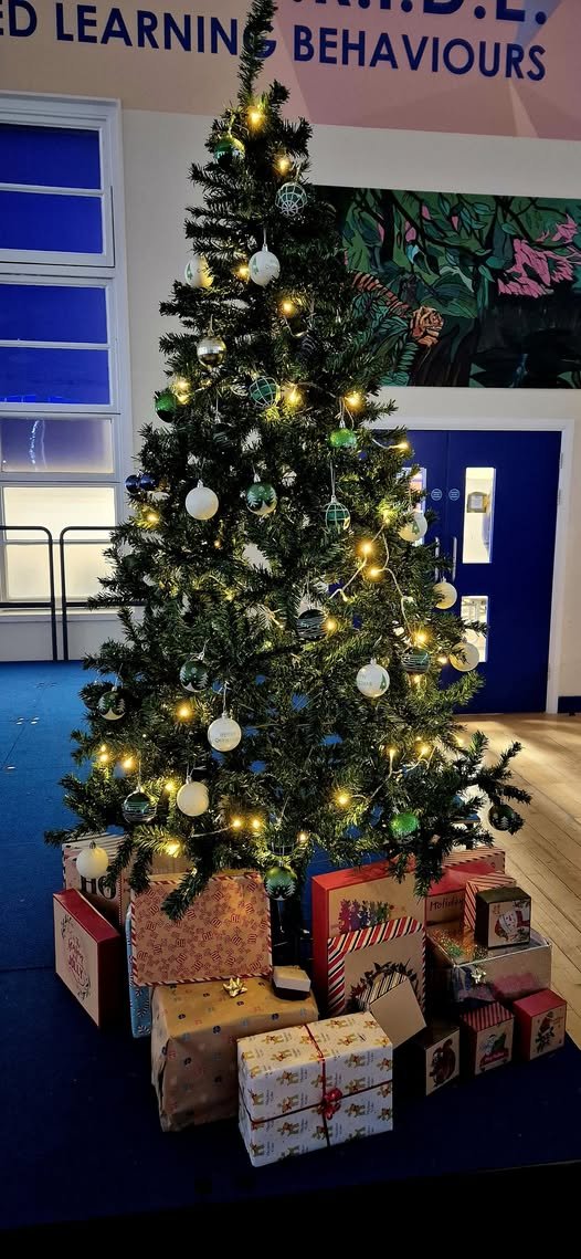 Christmas Concert rehearsals are in full swing at Lode Heath School. One more day to go and it's beginning to look a lot like Christmas!