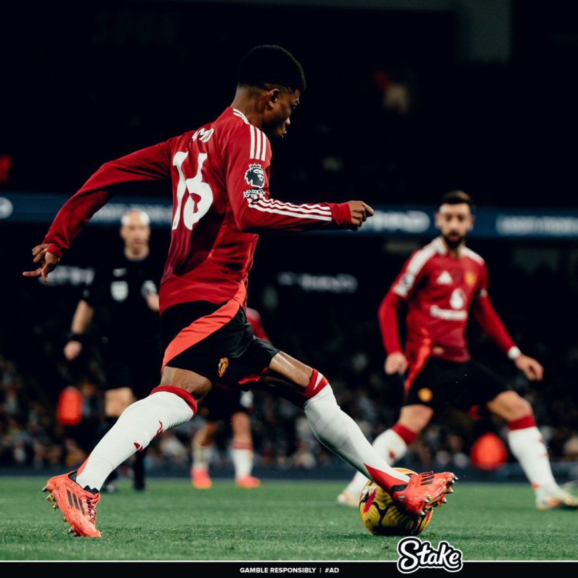 UTD4News's tweet photo. 🗣️ ديالو :

" اليوم، عرفنا أن الأمر لم يكن سهلا، ولكن هذا ديربي، إذا كنت تريد الفوز عليك أن تكون أكثر غضبا منهم وأظهرنا ذلك، كنا غاضبين وسعداء بالفوز بالمباراة ." https://t.co/5O66toTk5H