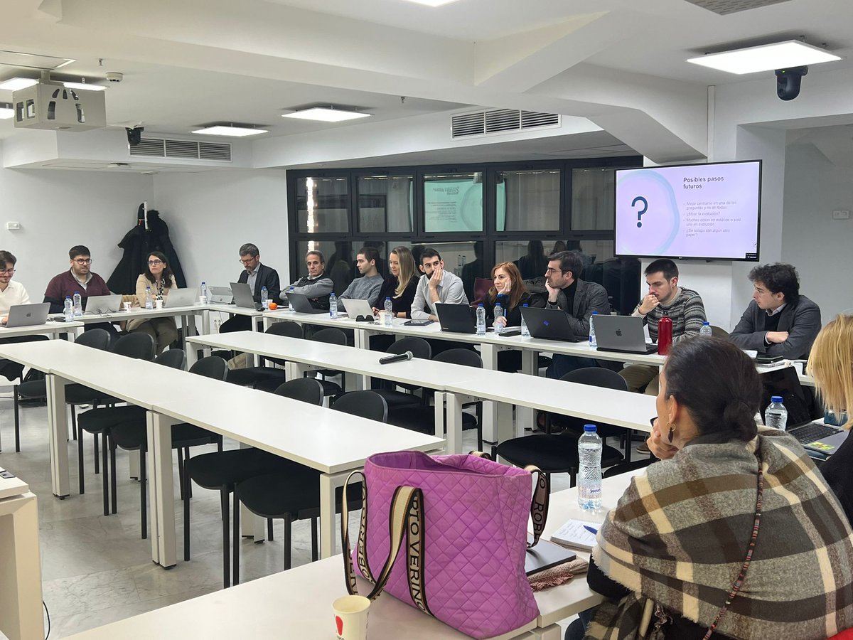 PromethEUs 🇪🇺 (@prometheus_jm) on Twitter photo Hoy estamos en la <a href="/uc3m/">UC3M</a> celebrando el workshop:
🎙️La #transformación de las #elecciones europeas en España ¿De segundo a primer orden? 🇪🇺
➡️Presentaciones clave sobre participación juvenil, #género, cambio climático y más⬅️
Gracias a <a href="/EUErasmusPlus/">Erasmus+</a> y <a href="/FCSJ_UC3M/">Facultad de Ciencias Sociales y Juridicas</a> por su apoyo Hoy estamos en la <a href="/uc3m/">UC3M</a> celebrando el workshop:
🎙️La #transformación de las #elecciones europeas en España ¿De segundo a primer orden? 🇪🇺
➡️Presentaciones clave sobre participación juvenil, #género, cambio climático y más⬅️
Gracias a <a href="/EUErasmusPlus/">Erasmus+</a> y <a href="/FCSJ_UC3M/">Facultad de Ciencias Sociales y Juridicas</a> por su apoyo