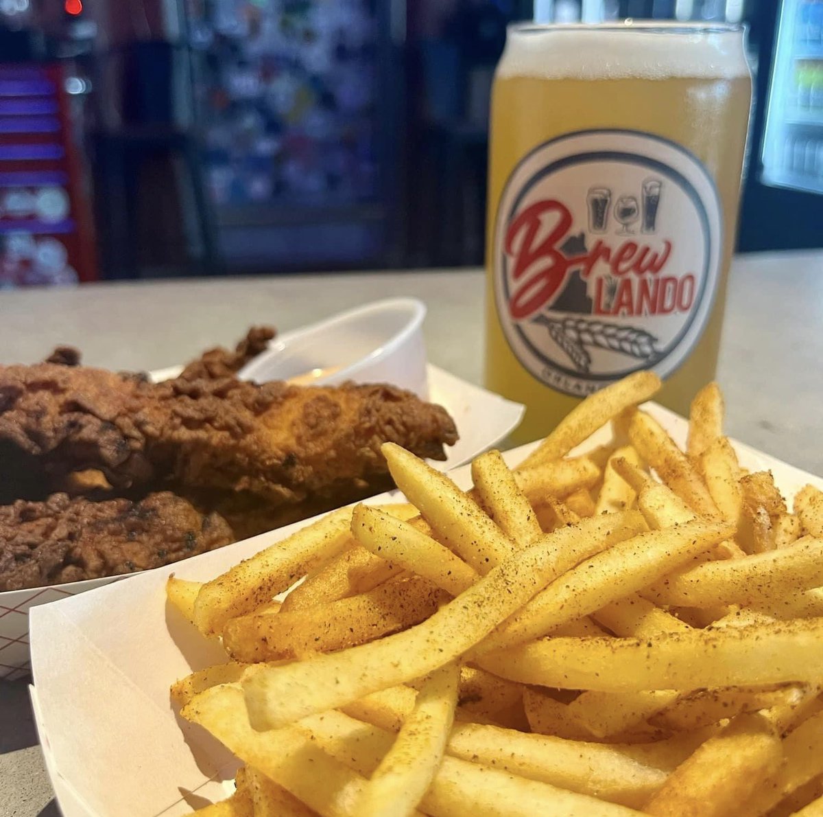 TheGrubShack_FL's tweet photo. Swing by #TheGrubShack at #Brewlando and Enjoy Our Weekday #GrubberPromotions:

🌮 Taco Tuesday: https://t.co/iBZ8jE9YNa
🎉 Wacky WednesDaze: 
         https://t.co/V7oWvpws9b
🍔 Slide Thru Thursday: https://t.co/mGKW0TFZZ5
💥 It's FriesDAY: https://t.co/BqoigcZvDB

#foodtruck #brewery #GrubCard #CrazeCard #CrazeRaffle #Orlando #Catering #PrivateEvents

🕐 View Hours: https://t.co/DseuZNJQMG