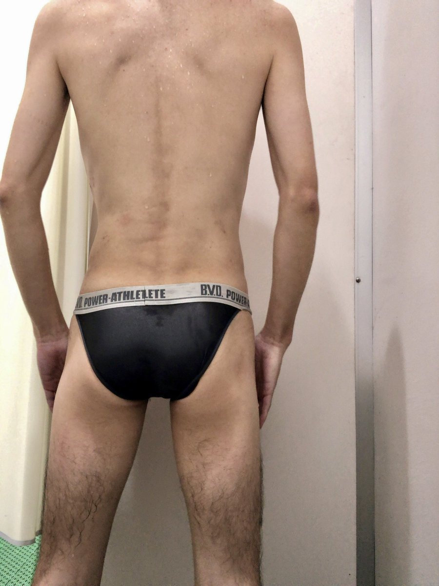 下着はパワアス🥴