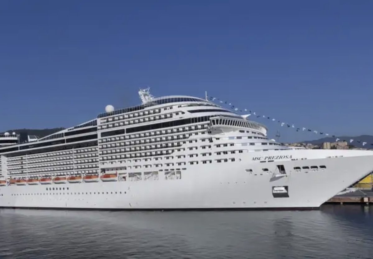 TTBnewport's tweet photo. The Travel Business ·  - Nextdoor https://t.co/4ohF3bNg5a 
#Cruisesfromsouthampton https://t.co/0Y8fqxy519