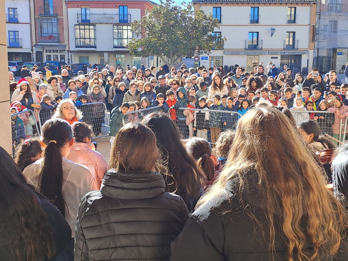 PLÁNTATE EN ALMAZÁN tweet media