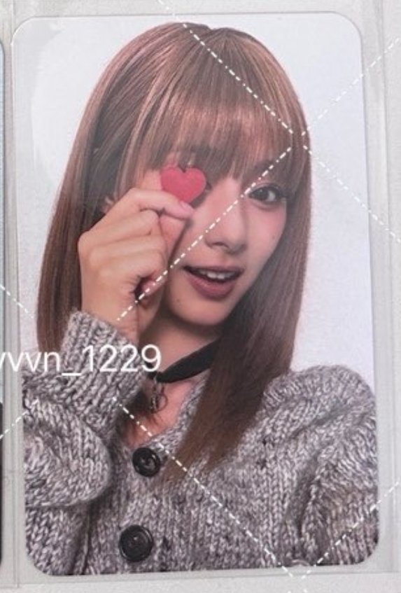 movelyboo's tweet photo. Quick Giveaway!! 🥳

2 luckywinners of Tzuyu SW Lucky Draw!! (1 each) 

Rules
🎁mbf us
🎁tag 1 moot 

Ends on Dec 18 6pm, will draw the same day. 

Good luck!! ❤️😊 https://t.co/gWPFEYVy74
