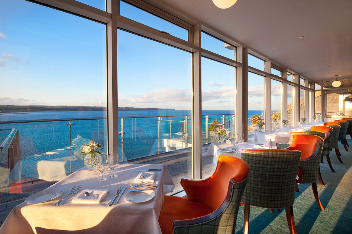 Cliff House Hotel tweet media