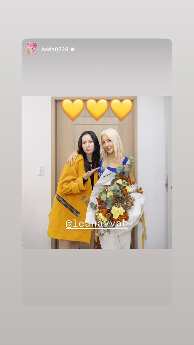 leanavvabHQ's tweet photo. 241216 #정리아 instagram story*
→ 💛💛💛
*reposted from bada0228
#LEANAVVAB #랴밥 #JungLea
#JLEA #郑丽雅 #아이메트유 #imetu
#BADA #바다 #SES바다 #SESBada https://t.co/cUsaoTzkAx